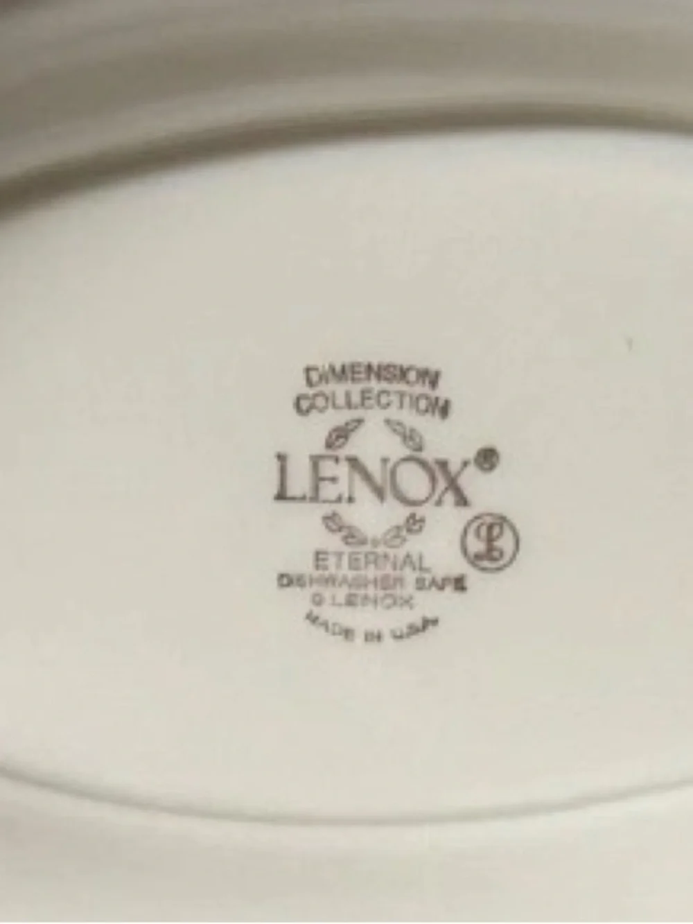 Lenox Cream Porcelain Gravy Boat with Gold Trim and Underplate